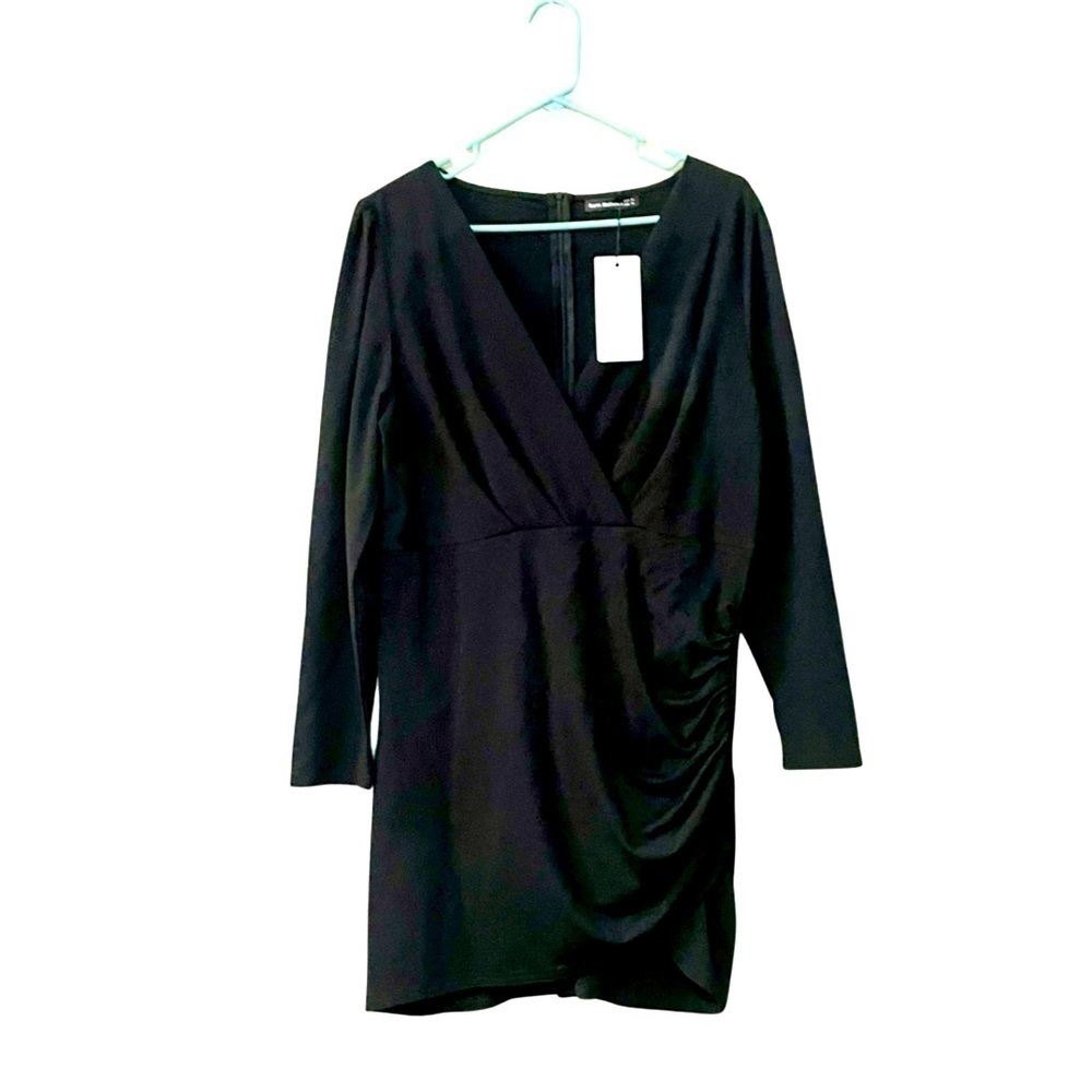 Elegant Black Long Sleeve Dress